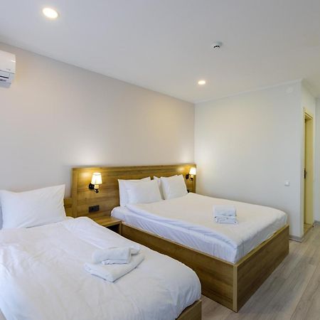 Aqua Batumi Hotel & Apartments Ngoại thất bức ảnh