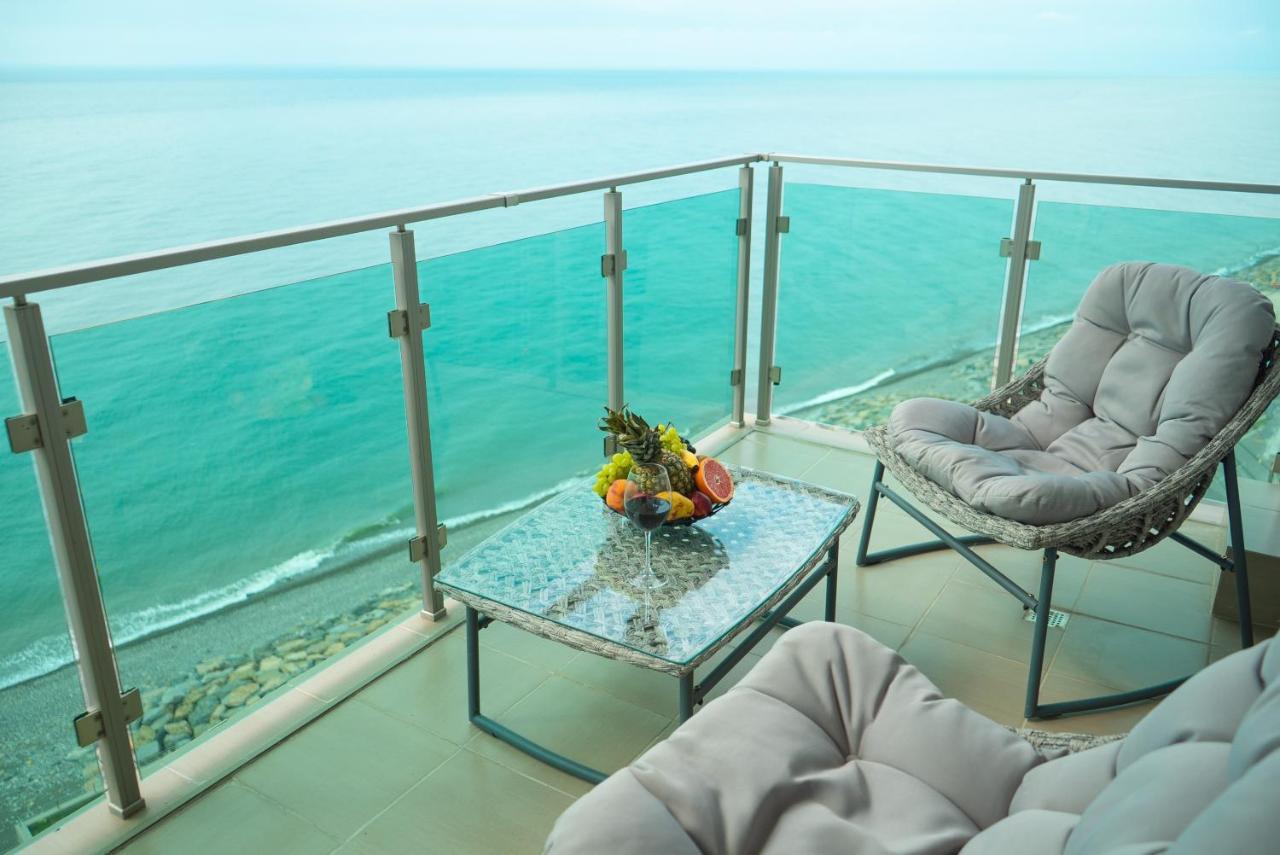 Aqua Batumi Hotel & Apartments Ngoại thất bức ảnh
