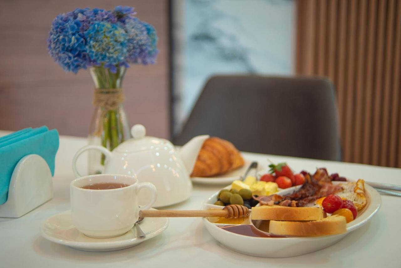 Aqua Batumi Hotel & Apartments Ngoại thất bức ảnh