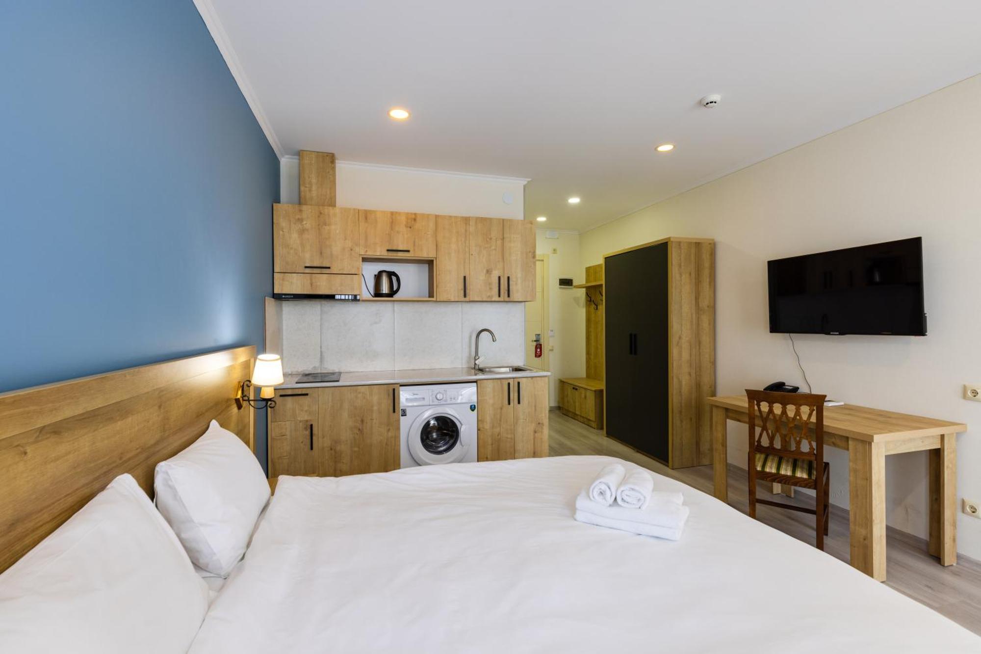 Aqua Batumi Hotel & Apartments Ngoại thất bức ảnh