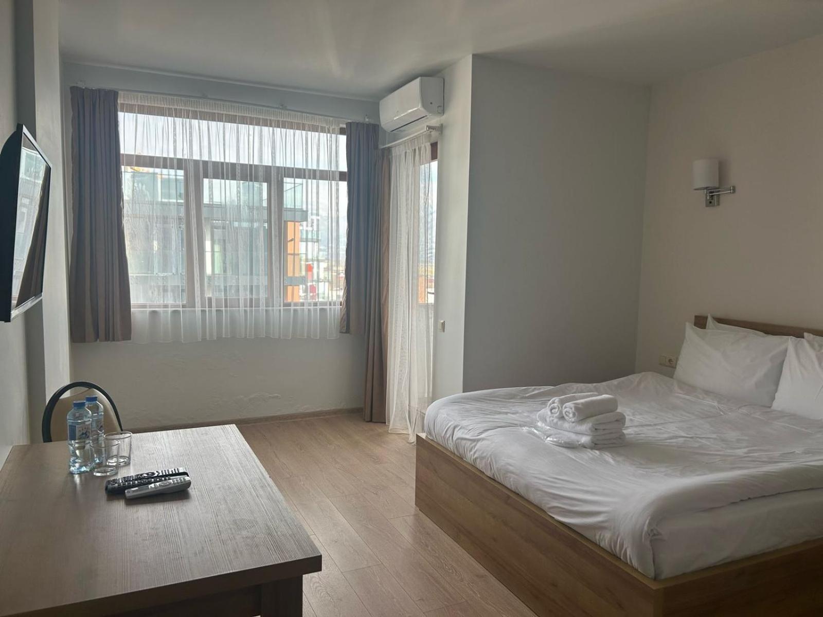 Aqua Batumi Hotel & Apartments Ngoại thất bức ảnh